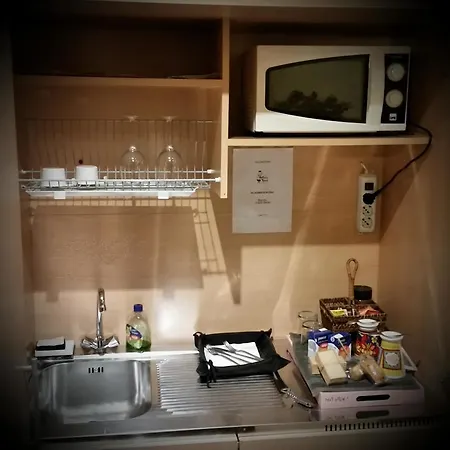 Bed & Breakfast 1964