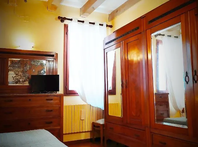 1964 Bed & Breakfast